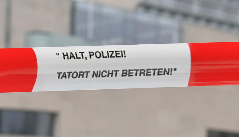 s:172:"Im Prozess um die tödlichen Schüsse auf den Flüchtling Mouhamed Dramé im Jahr 2022 hat das Landgericht am 12. Dezember alle fünf angeklagten Polizisten freigesprochen.";