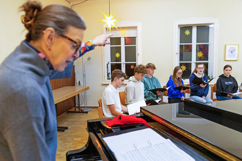 s:66:"Probe des Jugendchors der St.-Martini-Kirchengemeinde in Brelingen";