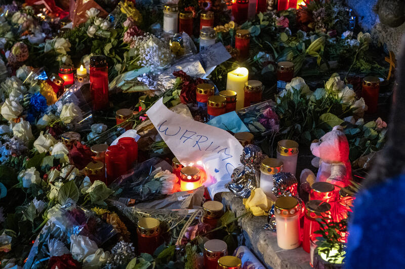 s:56:"Fünf Tote bei Anschlag auf Weihnachtsmarkt in Magdeburg";