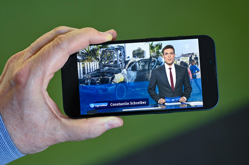 s:16:""Tagesschau"-App";