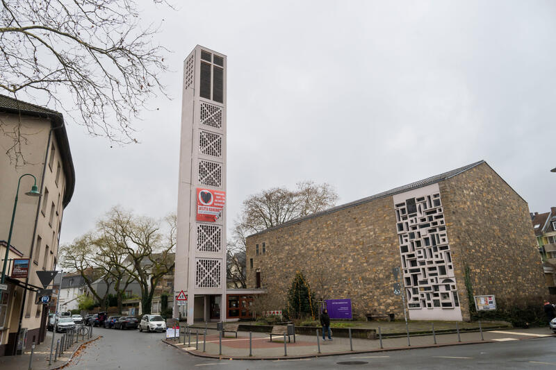 s:44:"Die evangelische Michaelskirche in Darmstadt";