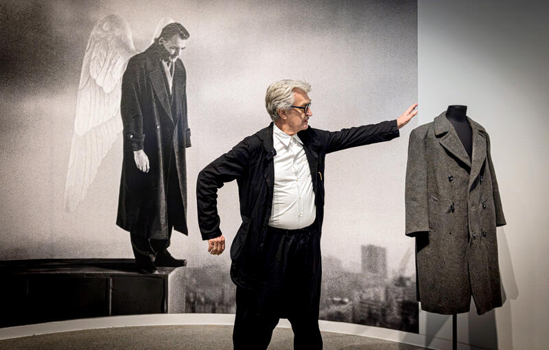 s:35:"Wim Wenders in der Bundeskunsthalle";